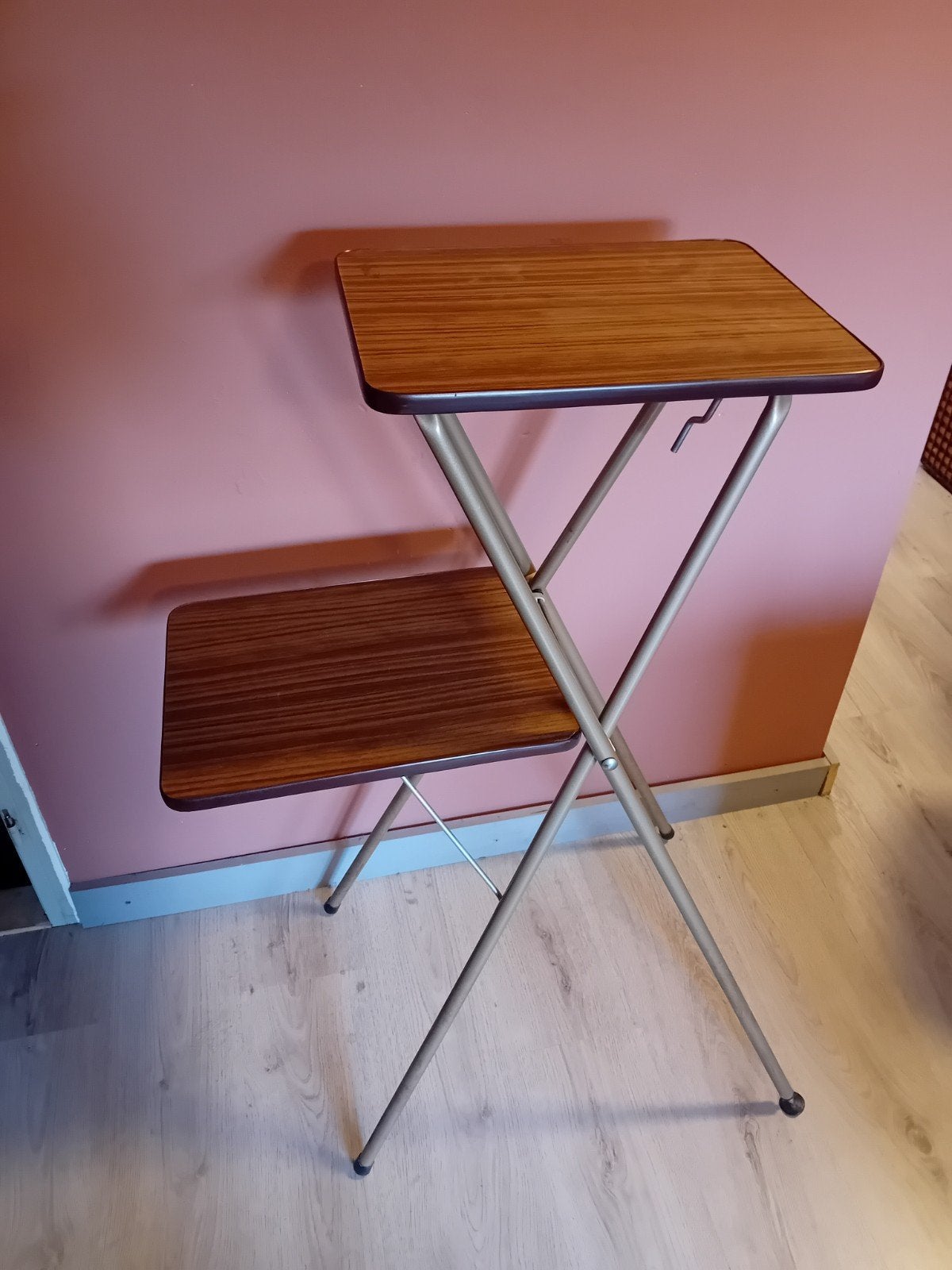 Projectortafel, Ophalen, Zo goed als nieuw