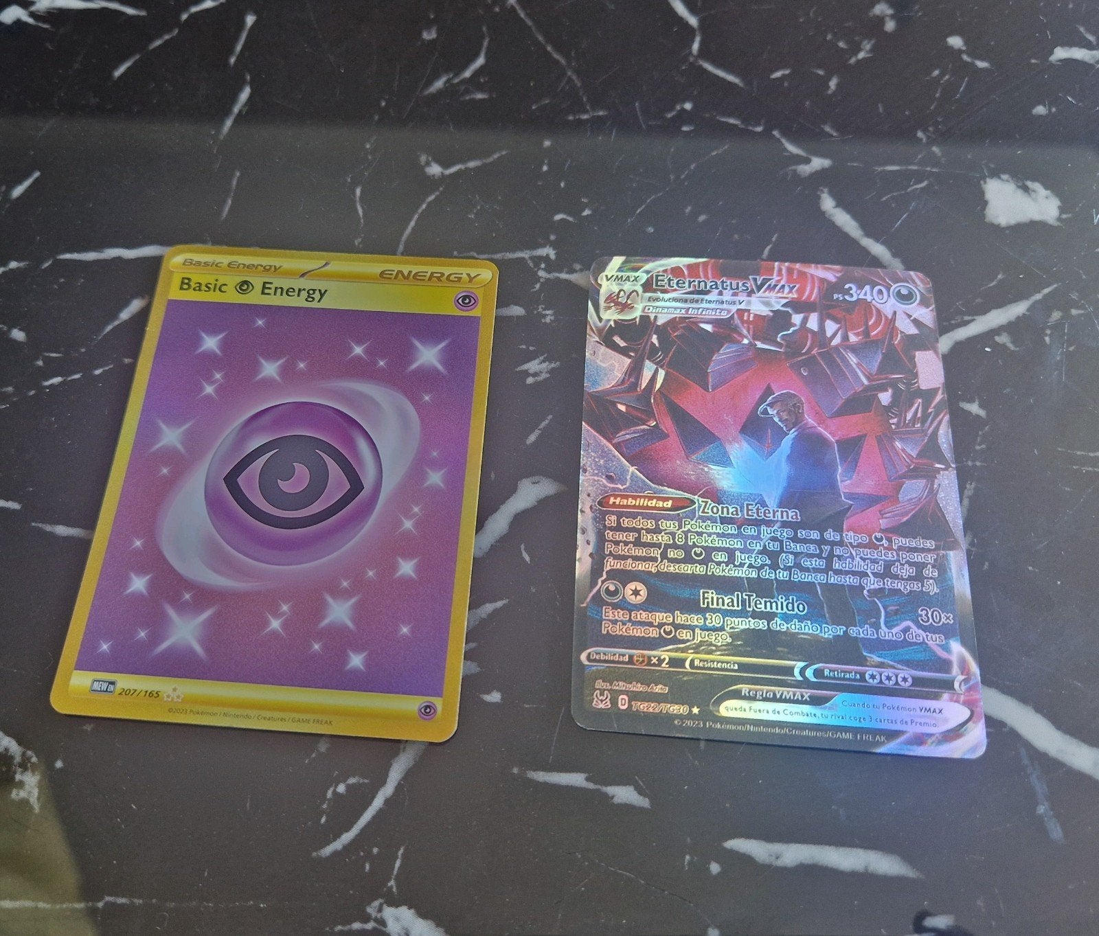 Pokémon Kaarten: Eternatus VMAX en Basic Psychic Energy, Hobby en Vrije tijd, Verzamelkaartspellen | Pokémon, Ophalen of Verzenden