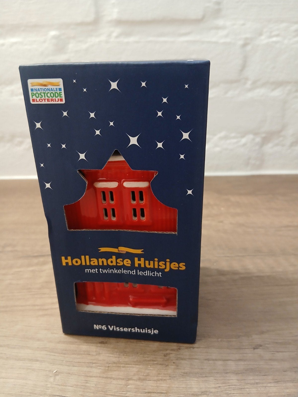 Postcodeloterij Huisje #6 Vissershuisje met LED-licht, Verzamelen, Ophalen of Verzenden, Nieuw, 1 t/m 20