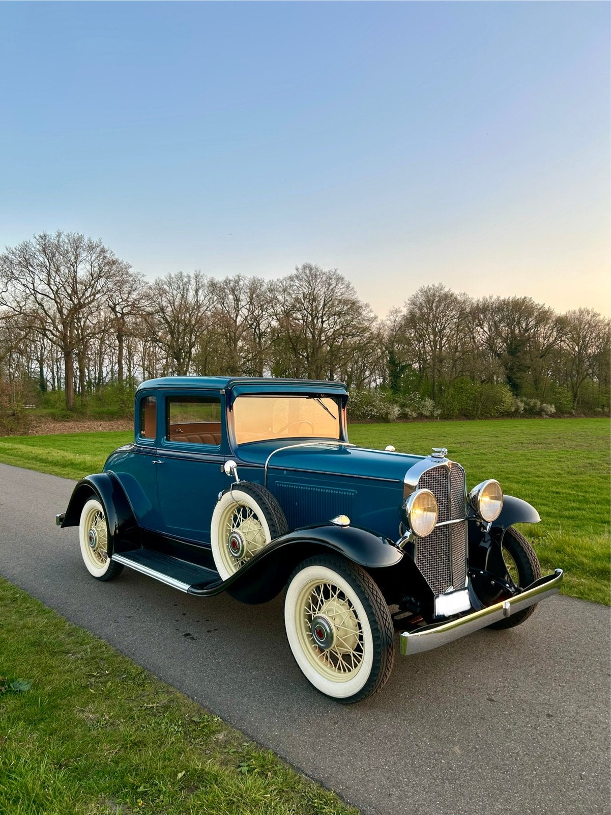 Pontiac 1931, 1290 kg, Blauw, 3286 cc, Coupé