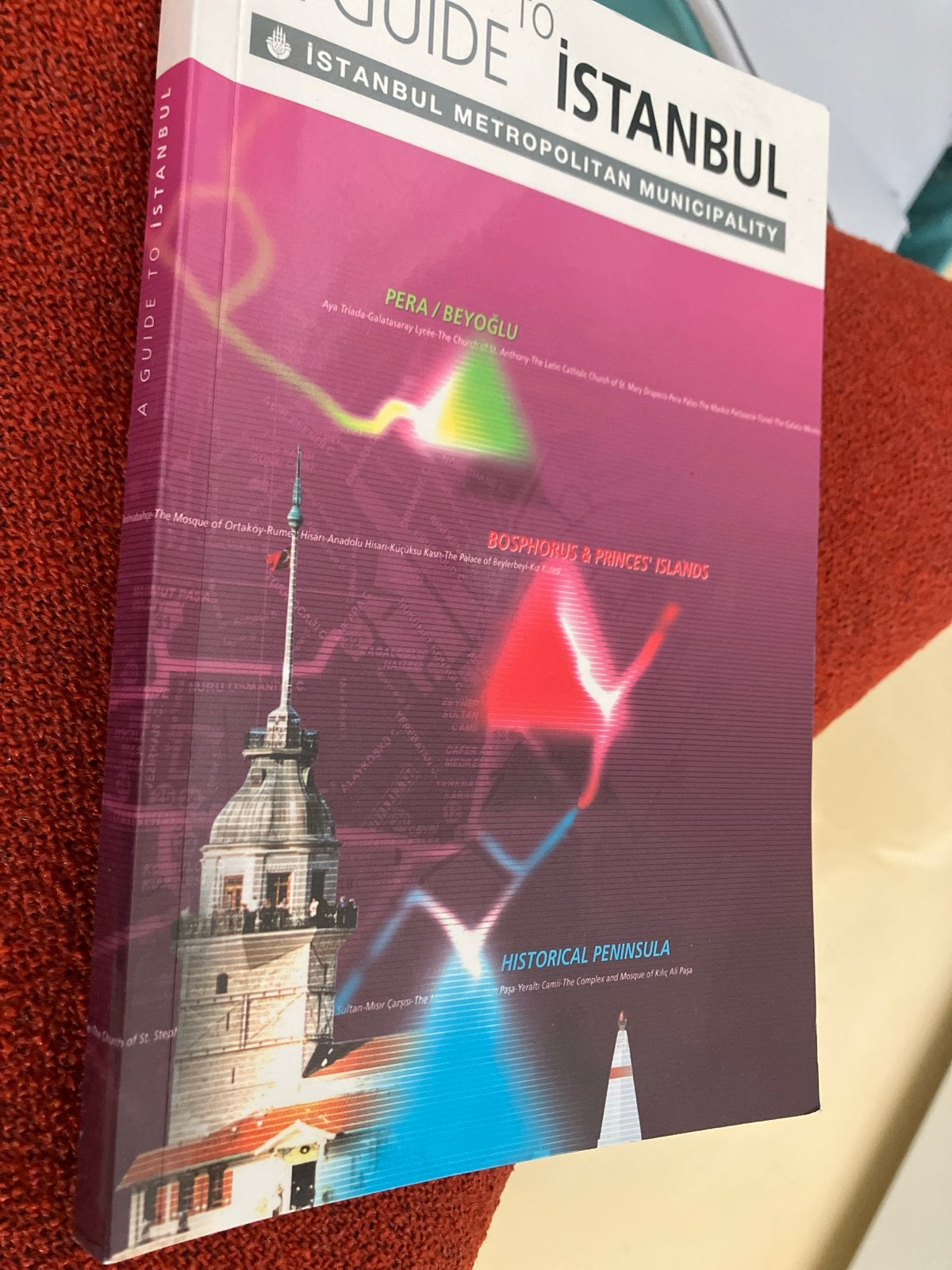 Gids voor Istanbul - Istanbul Metropolitan Municipality, Europa, Ophalen of Verzenden, Reisgids of -boek, Gelezen