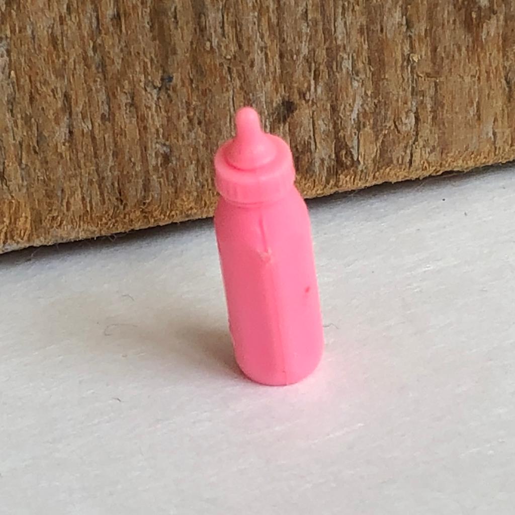 Roze fles voor Barbie baby sister Kelly, Ophalen of Verzenden, Zo goed als nieuw, Barbie
