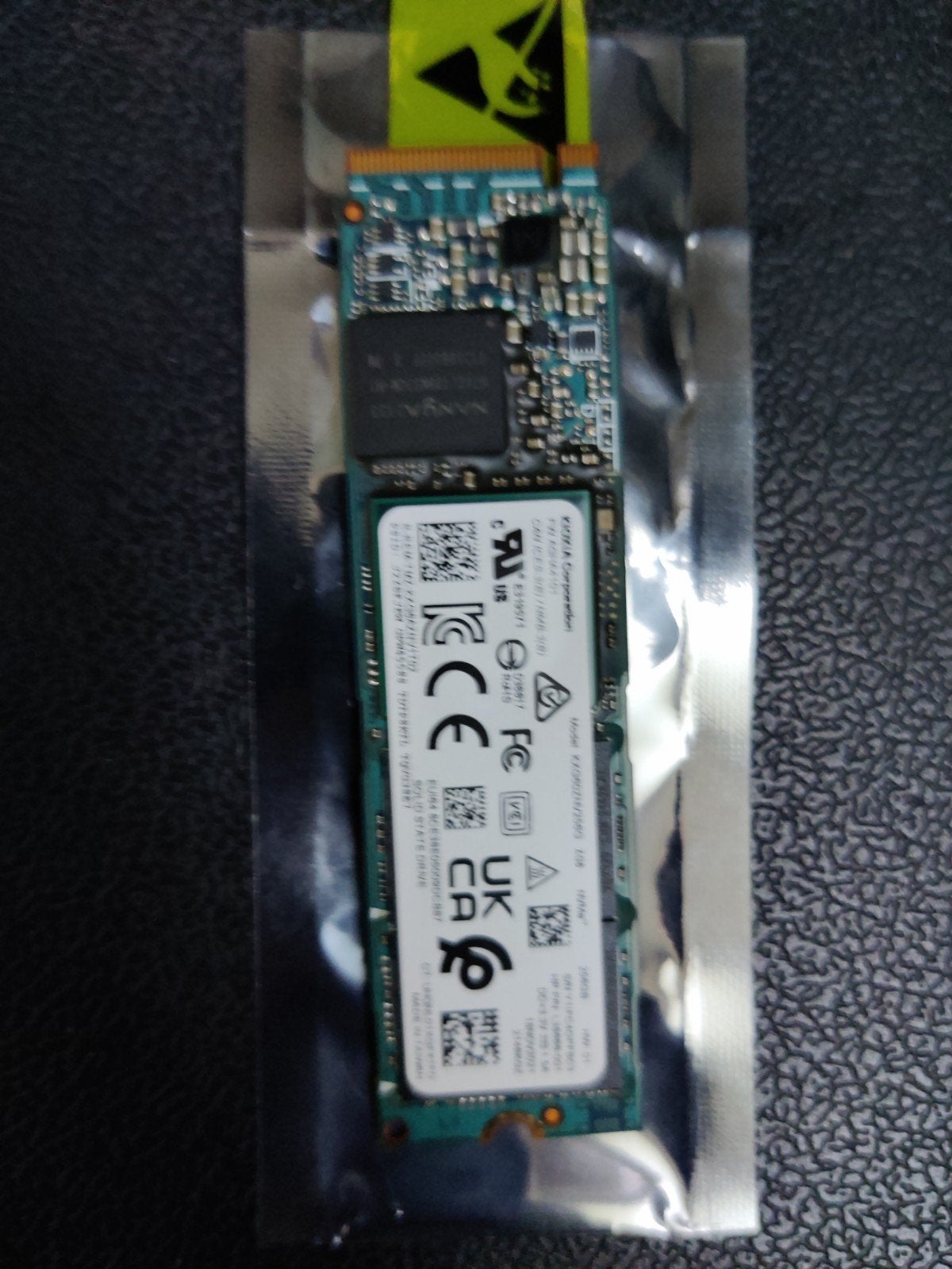 Kioxia KXG60ZNV 256GB NVMe SSD - Snelle Opslag, Ophalen of Verzenden