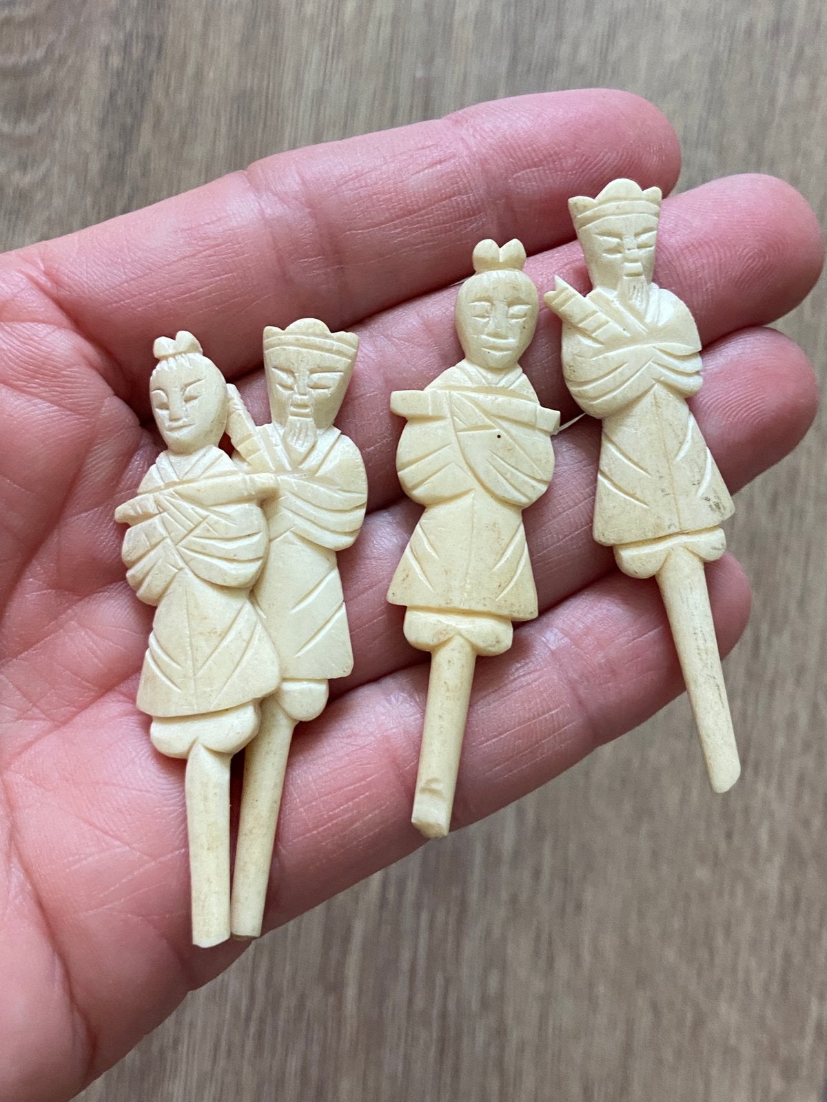 Antieke oude kleine Chinese poppetjes vrouw man van been, Antiek en Kunst, Ophalen of Verzenden