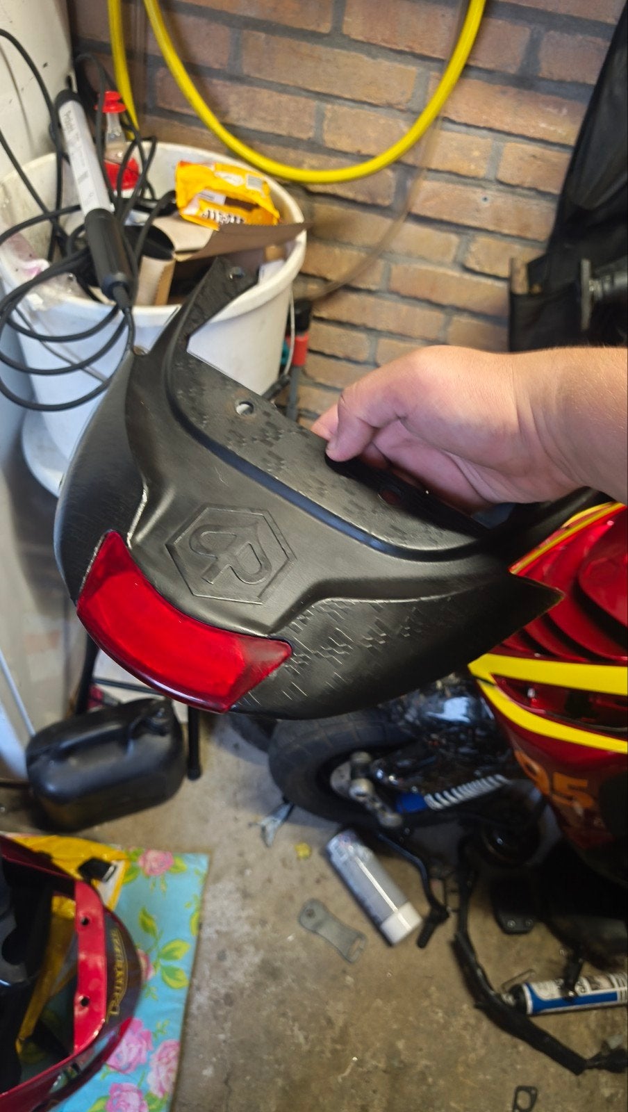 Zip SP spoiler met achterlicht, Ophalen of Verzenden
