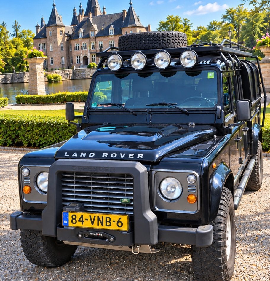 ‼️LAND ROVER DEFENDER 130 2.4 5P GRIJSKENTEKEN YOUNGTIMER, Stof, LED verlichting, Zwart, 4 cilinders