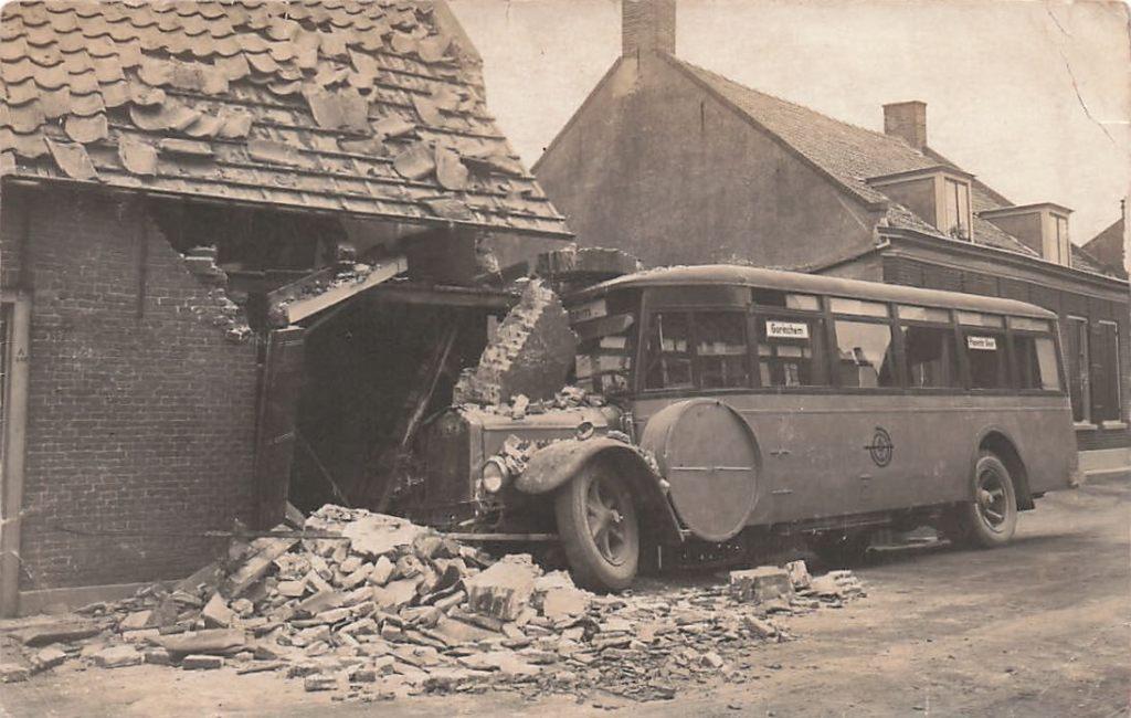 V890 Sliedrecht Gorcum Autobus ongeluk FOTOKAART 1928 TOP, Verzamelen, Ansichtkaarten | Nederland, Ophalen of Verzenden, 1920 tot 1940
