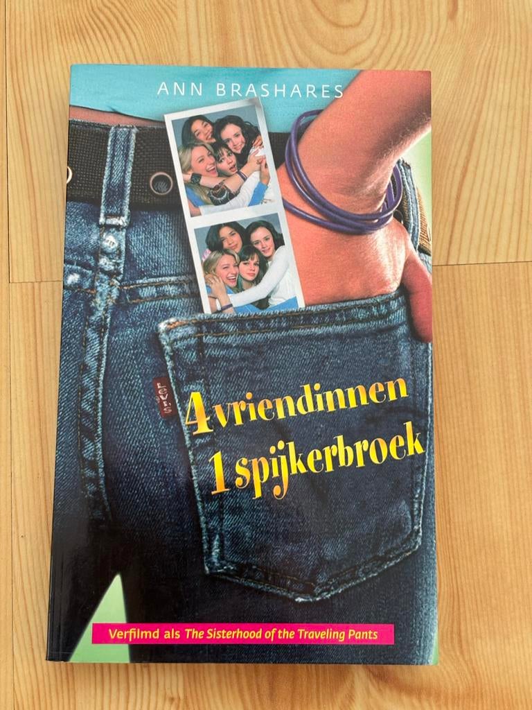 4 vriendinnen 1 spijkerbroek - Ann Brashares, Ophalen of Verzenden, Gelezen, Nederland