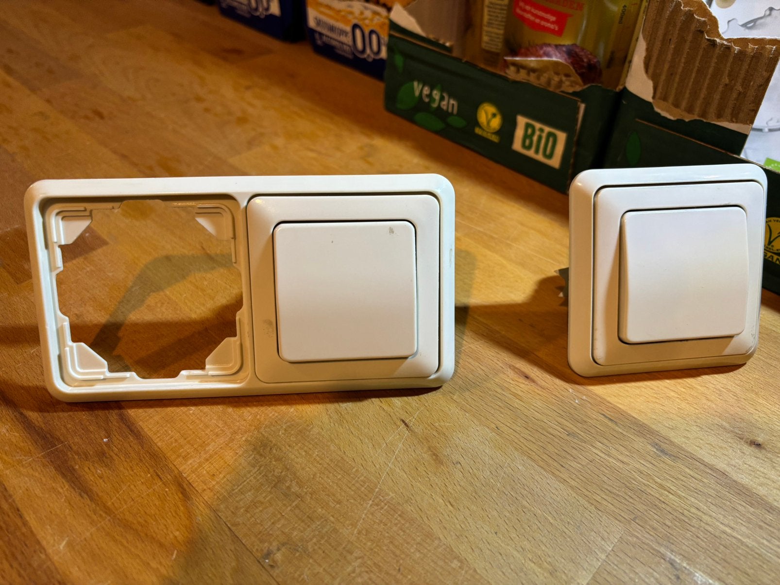 2 stuks tast dimmers, merk Jung, type 245.07, Ophalen of Verzenden, Gebruikt
