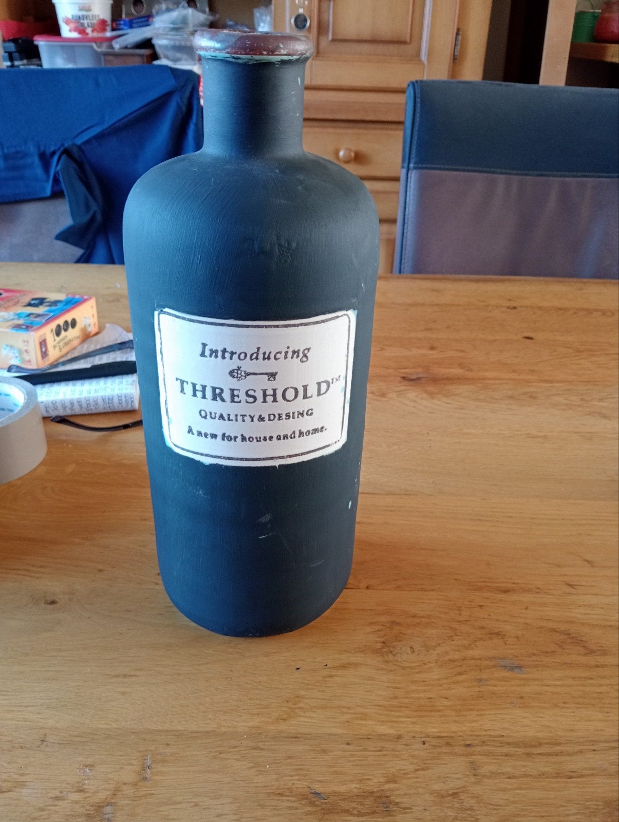 Decoratieve fles, Huis en Inrichting, Woonaccessoires | Vazen, Gebruikt, Zwart, Ophalen of Verzenden, Geschikt voor droogbloemen