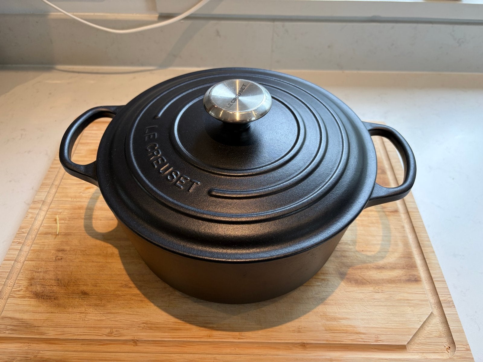 Le Creuset Signature Braadpan 24cm Mat Zwart, Huis en Inrichting, Le Creuset, Ophalen of Verzenden, Zo goed als nieuw, Braadpan