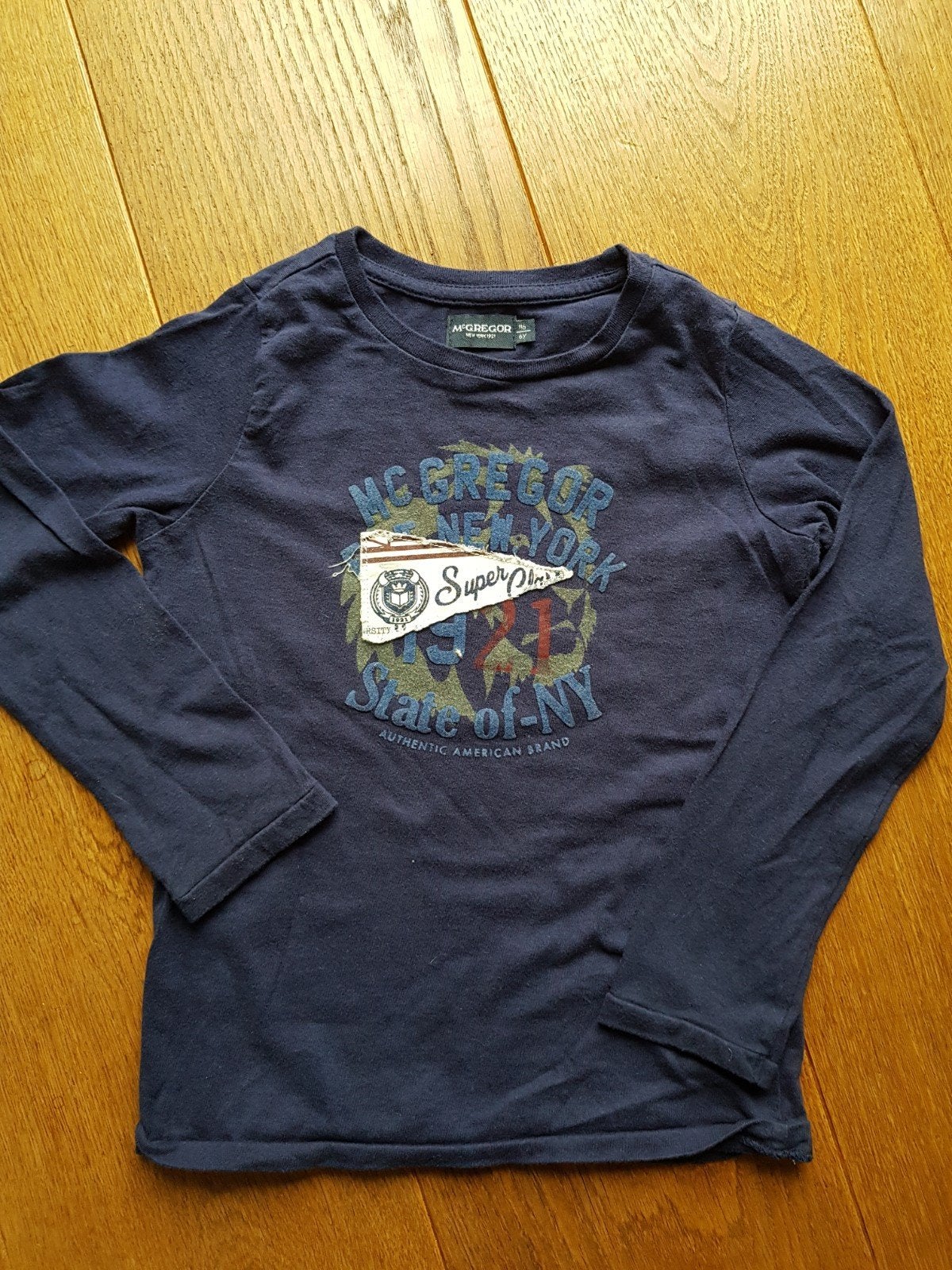 Erg leuk shirtje van het merk McGregor
Merk: Mc Gregor, McGregor, Ophalen of Verzenden, Zo goed als nieuw, Shirt of Longsleeve
