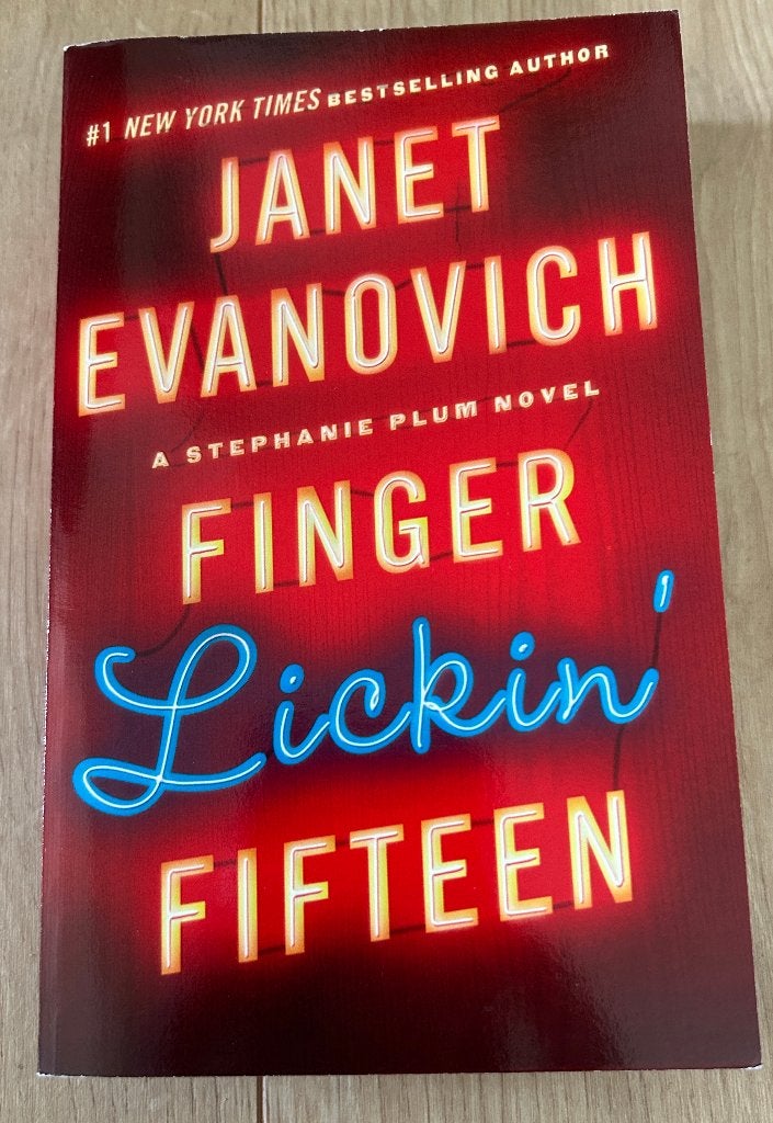 Janet Evanovich - Finger Lickin' Fifteen pocket Engels, Verzenden, Zo goed als nieuw, Janet Evanovich