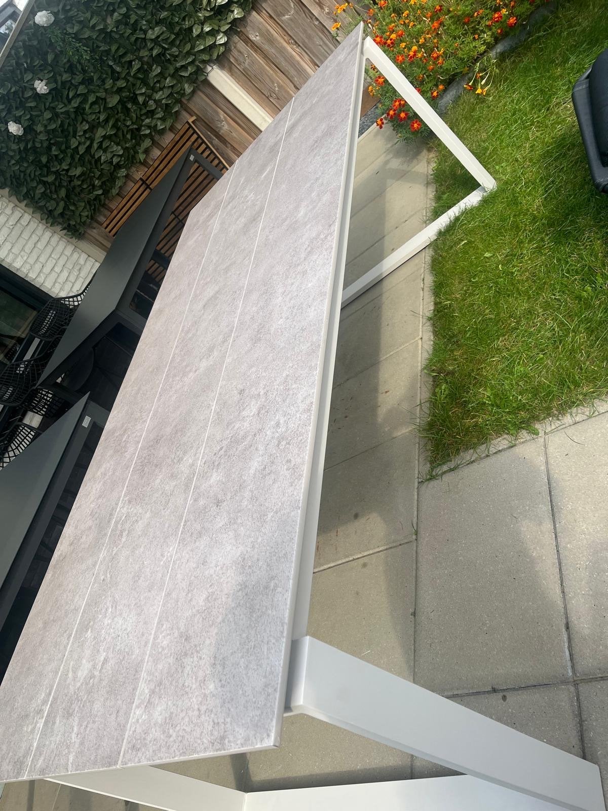Jutlandia tuintafel - Rechthoekig - Grijs/Wit, Ophalen, Zo goed als nieuw, Rechthoekig, Overige materialen