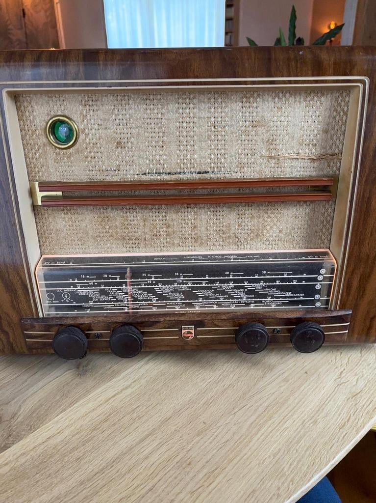 Vintage Philips buizenradio - Klassieke houten radio, Audio, Tv en Foto, Radio's, Ophalen, Gebruikt, Radio