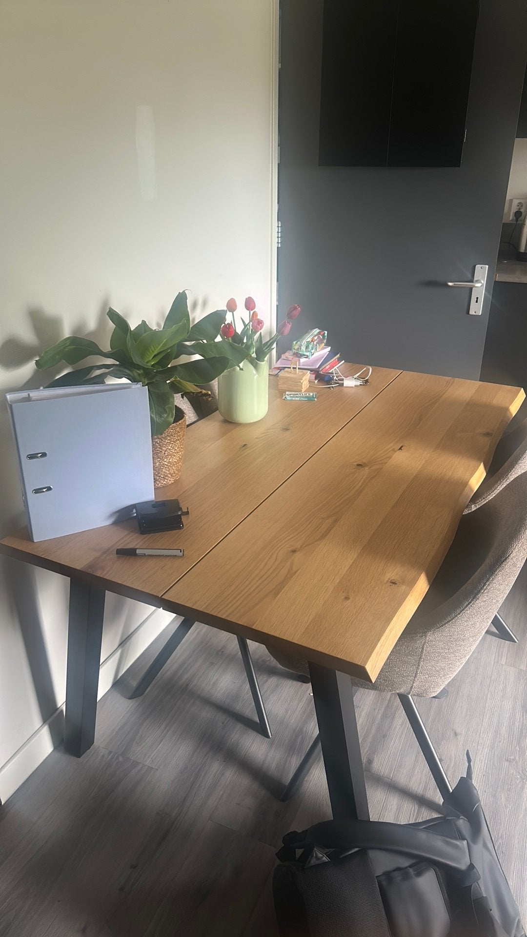 Eettafel Skovlunde (JYSK), Ophalen, 50 tot 100 cm, Zo goed als nieuw, 150 tot 200 cm