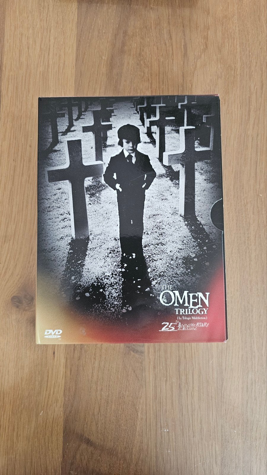 The Omen Trilogy (25th Anniversary Edition) DVD Boxset, Cd's en Dvd's, Vanaf 16 jaar, Speciale editie, Nederlands, Ophalen of Verzenden
