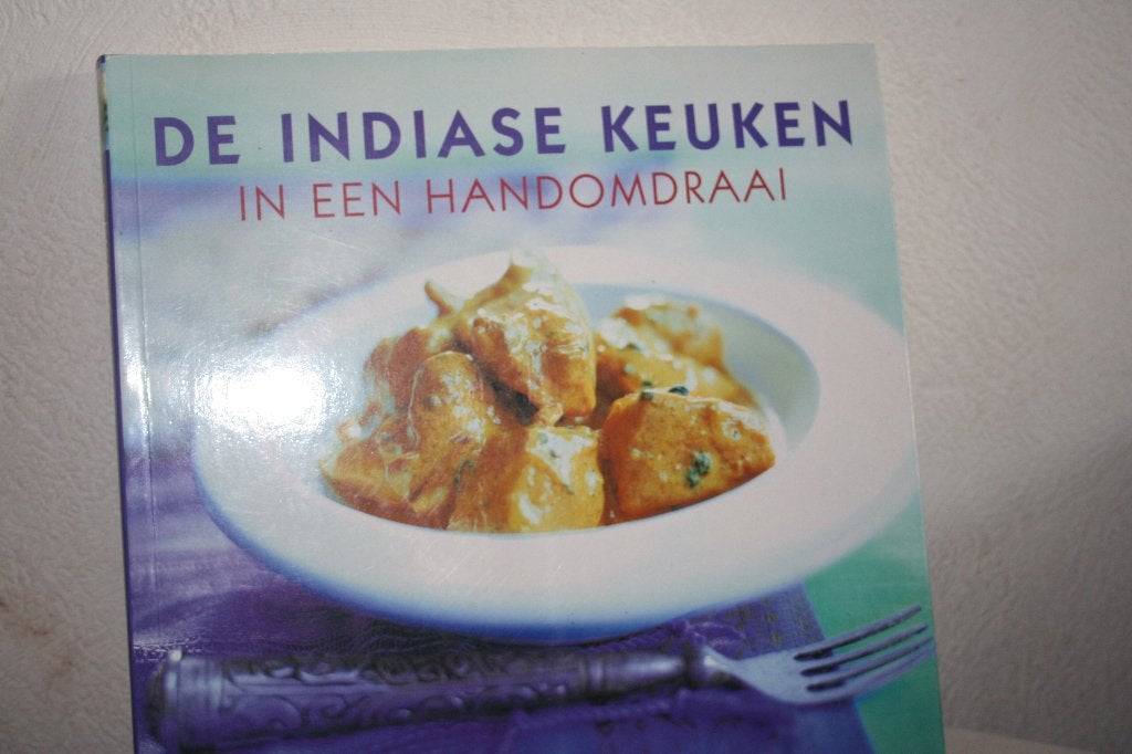 M. Bharadwaj - De Indiase keuken in een handomdraai, Azië en Oosters, Gezond koken, Zo goed als nieuw, M. Bharadwaj