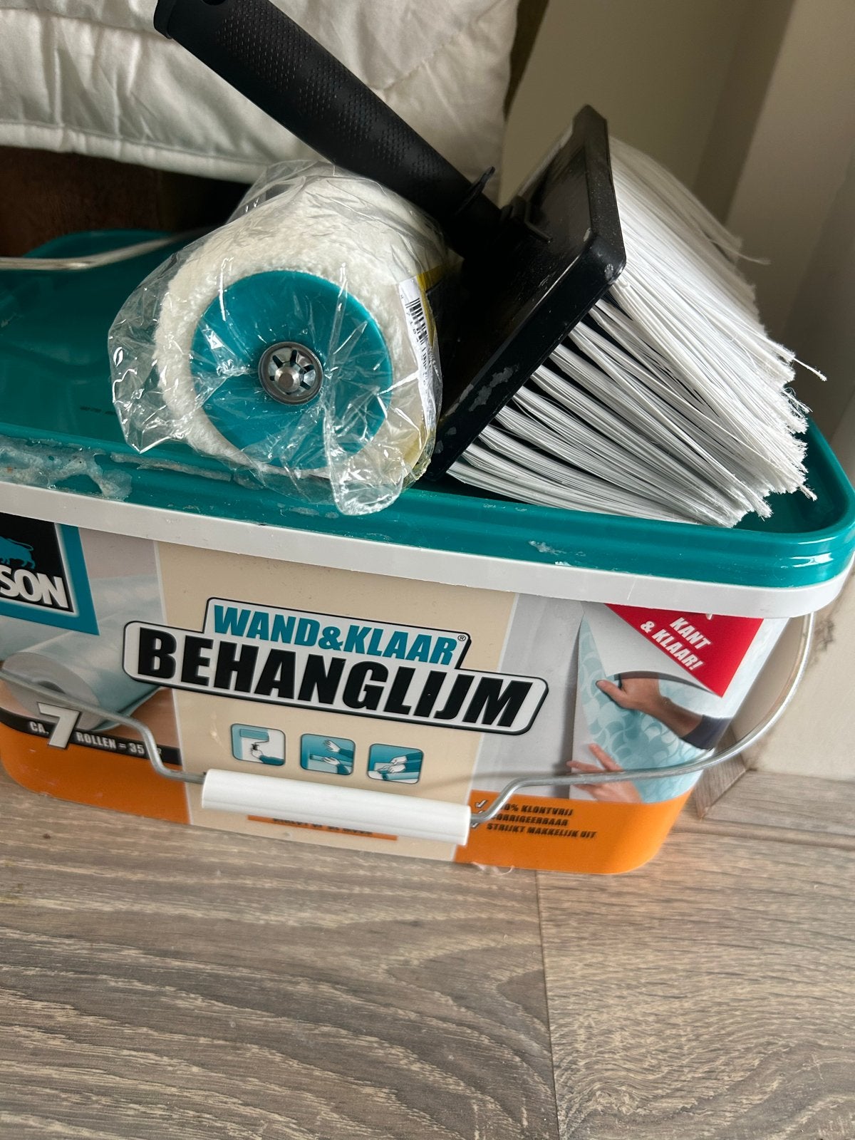 Bison Wand & Klaar Behanglijm met roller en kwast, Ophalen, Zo goed als nieuw, Overige typen