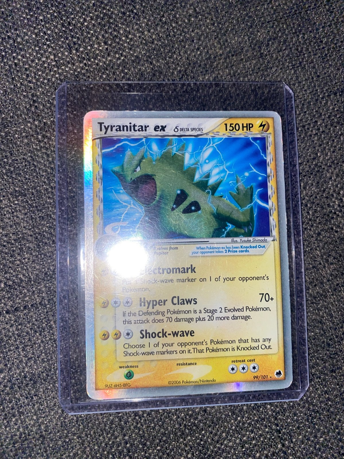 Pokémon Tyranitar ex Delta Species 99/101 Holo, Ophalen of Verzenden, Zo goed als nieuw, Losse kaart, Foil