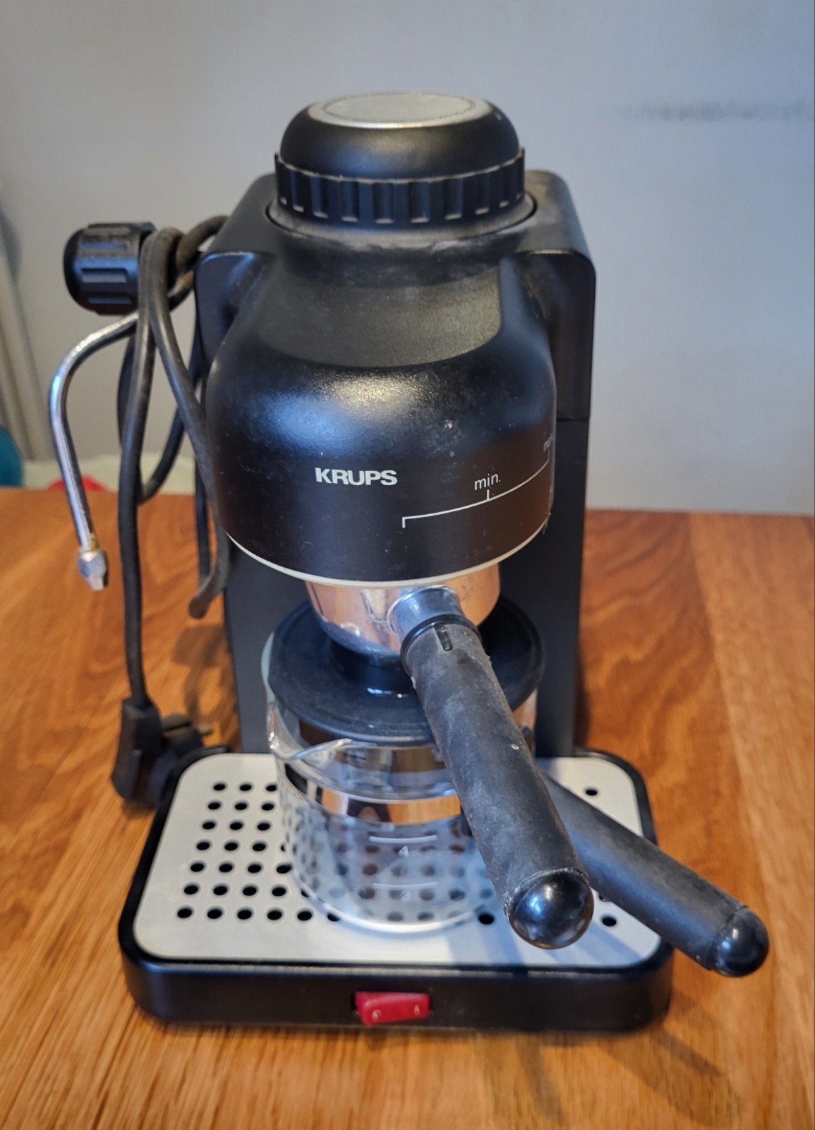Krups Espresso Apparaat met Kopjes, Ophalen, Gebruikt, Espresso apparaat, Gemalen koffie