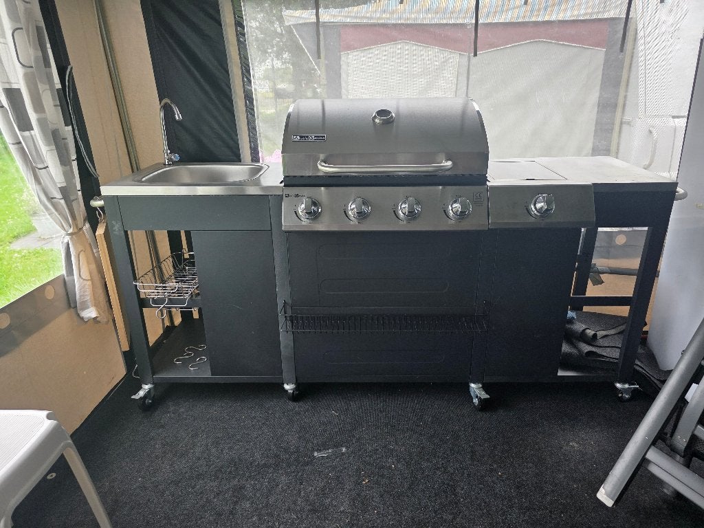 Buiten keuken met grill, Ophalen, Overige typen, Zo goed als nieuw, Metaal