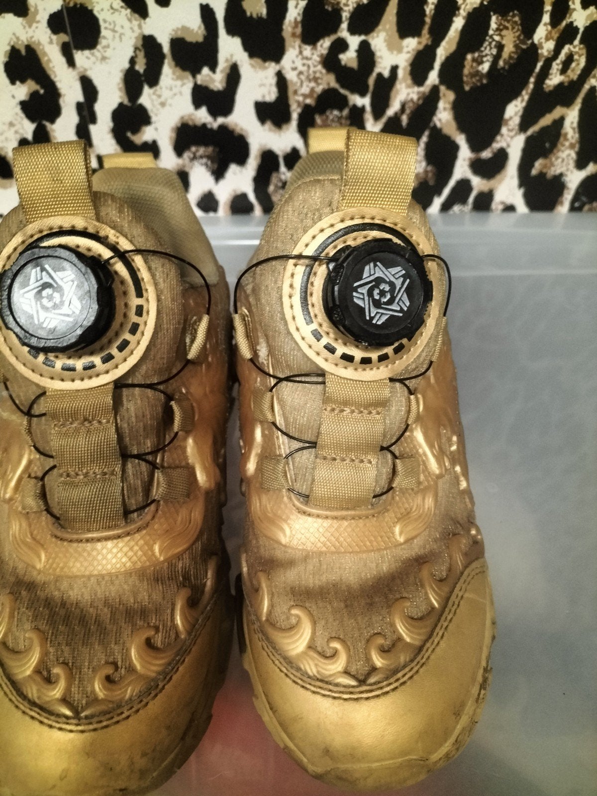 goud kleurige kinderschoenen, Ophalen, Gebruikt