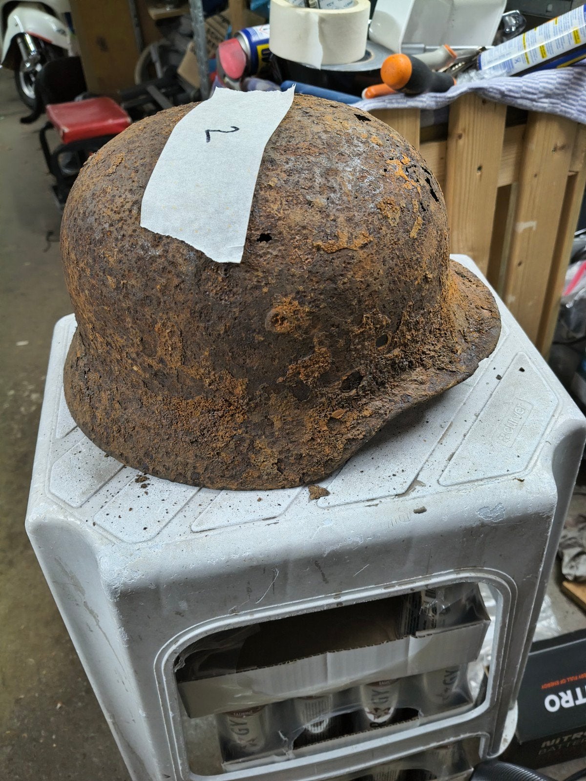 Duitse helm bodemvondst, Ophalen, Duitsland, Helm of Baret