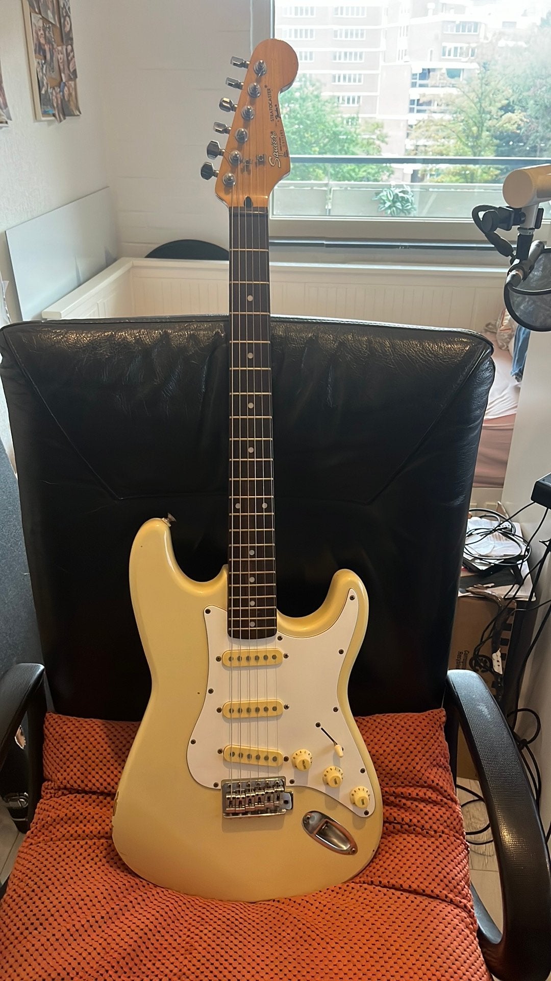 Fender Squier Stratocaster  "89, Muziek en Instrumenten, Ophalen of Verzenden, Gebruikt, Solid body, Overige merken
