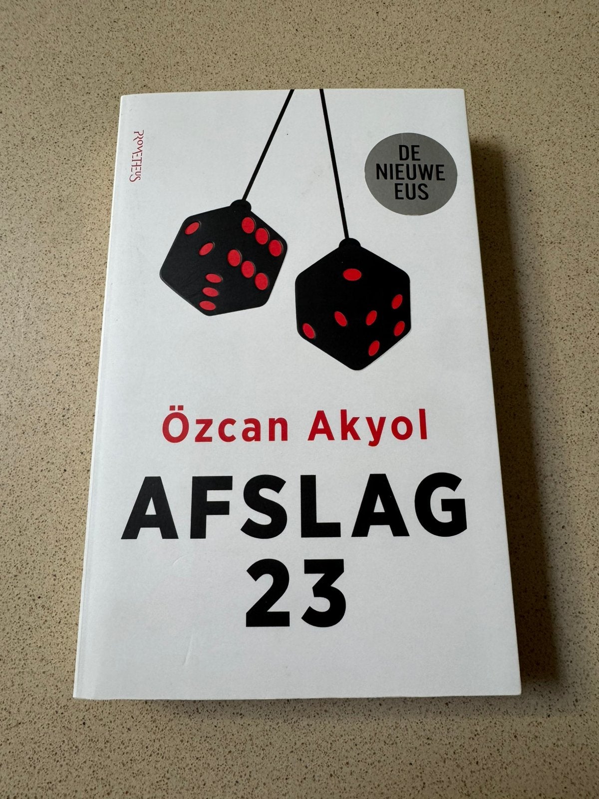 Ozkan Akyol , Afslag 23, Ophalen of Verzenden, Zo goed als nieuw