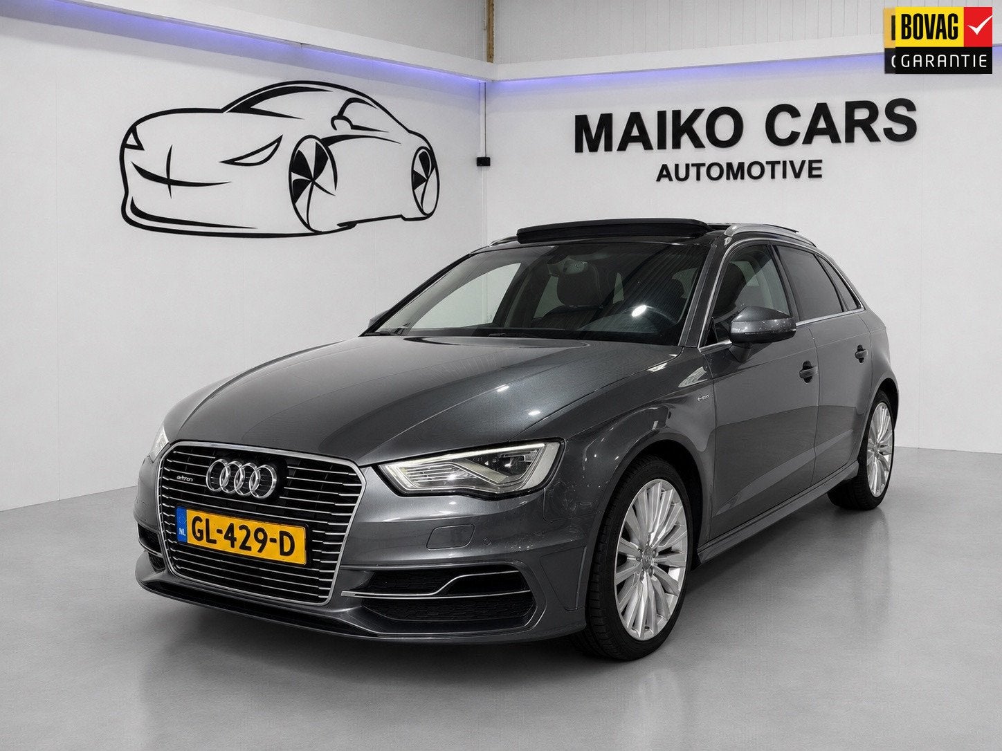 Audi A3 Sportback 1.4 e-tron|3x S-LINE|PANORAMADAK|NL AUTO&N, Auto's, 8 kWh, Gebruikt, 4 cilinders, Hybride Elektrisch/Benzine