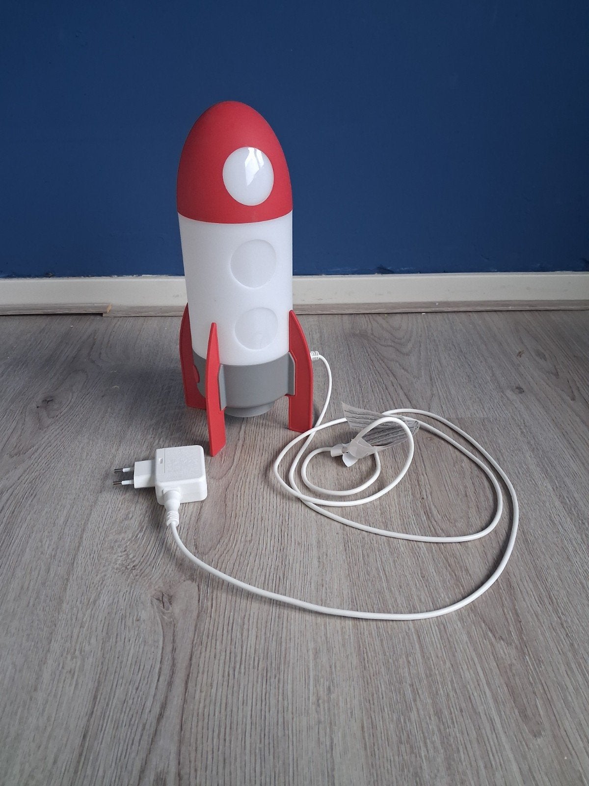 Leuke raket tafellamp voor kinderkamer, Ophalen, Gebruikt, Kunststof, Ruimte thema