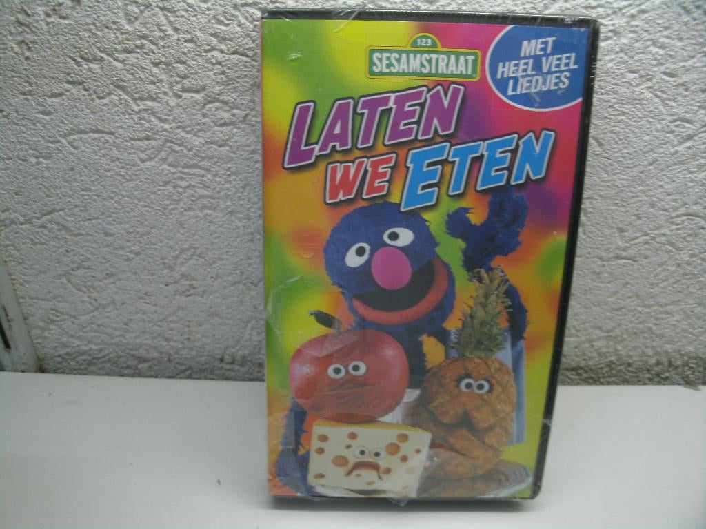 vhs 75a sesamstraat laten we eten, Cd's en Dvd's, VHS | Kinderen en Jeugd, Alle leeftijden, Ophalen of Verzenden, Zo goed als nieuw