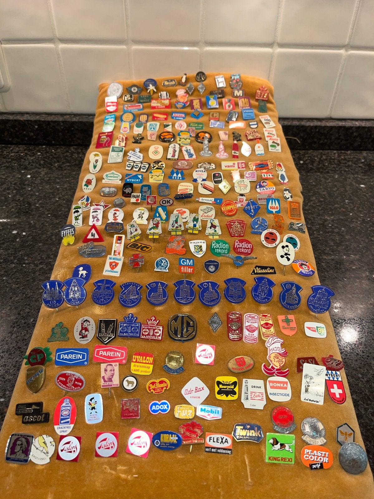 220 Vintage Spelden Jaren '60 - Unieke Collectie, Ophalen of Verzenden, Gebruikt
