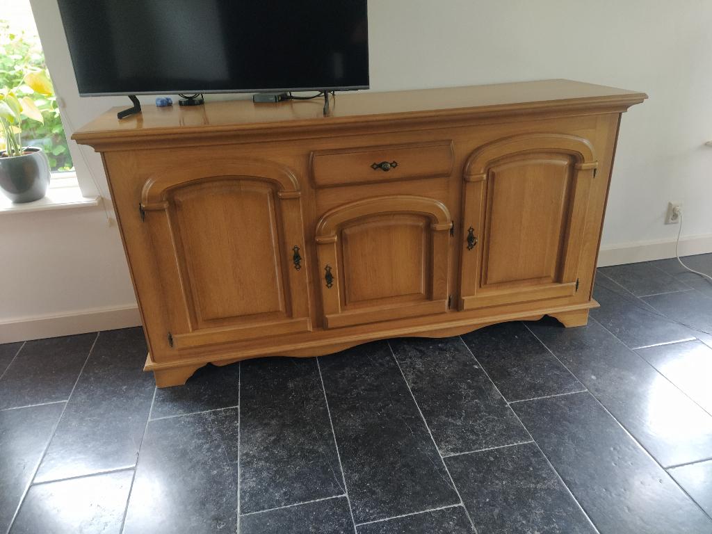 Dressoir, Ophalen, Gebruikt, Met deur(en), Klassiek