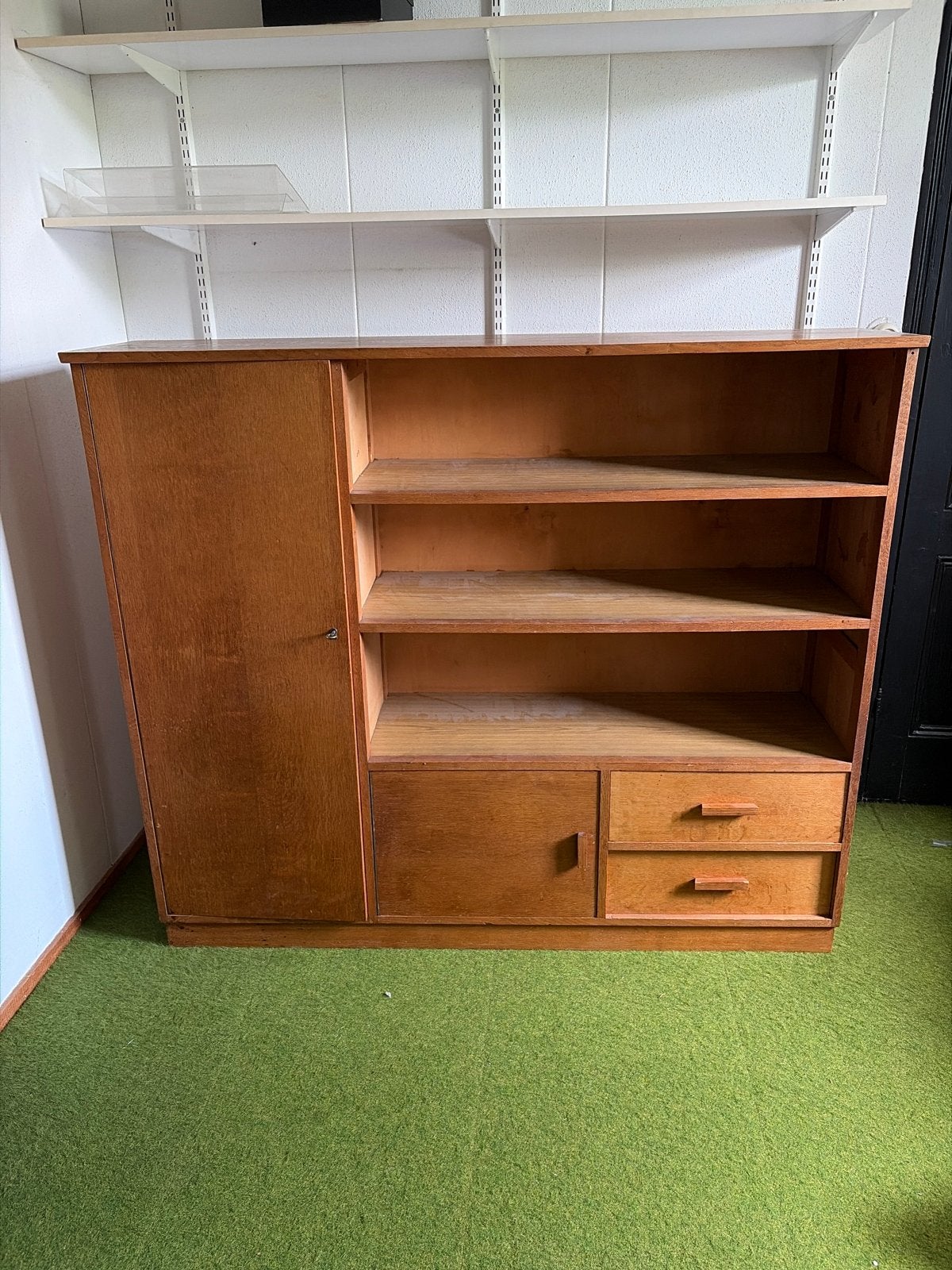 Vintage houten kast met lades en planken, Ophalen, Gebruikt, 100 tot 150 cm, Met lade(s)