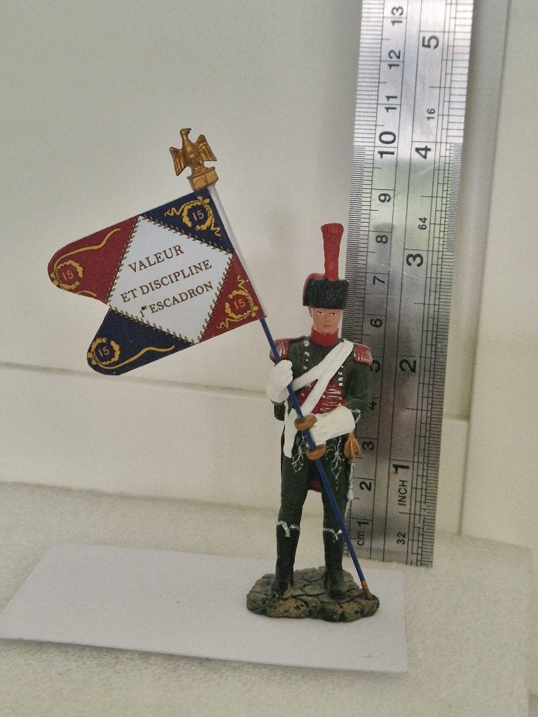 tinnen soldaat (leger Napoleon) met vlag 5, Ophalen of Verzenden, Gebruikt