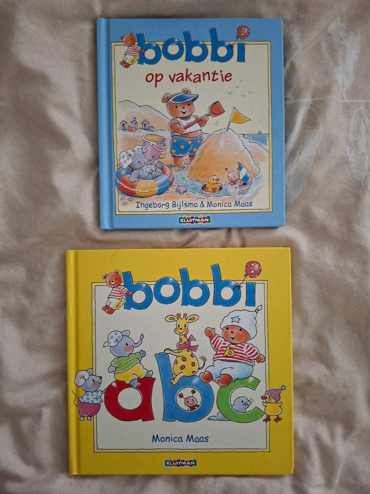 Bobbi Boekenset: 'Bobbi op vakantie' & 'Bobbi ABC', Ophalen of Verzenden, Zo goed als nieuw, Ingeborg Bijlsma & Monica Maas, 2 tot 3 jaar