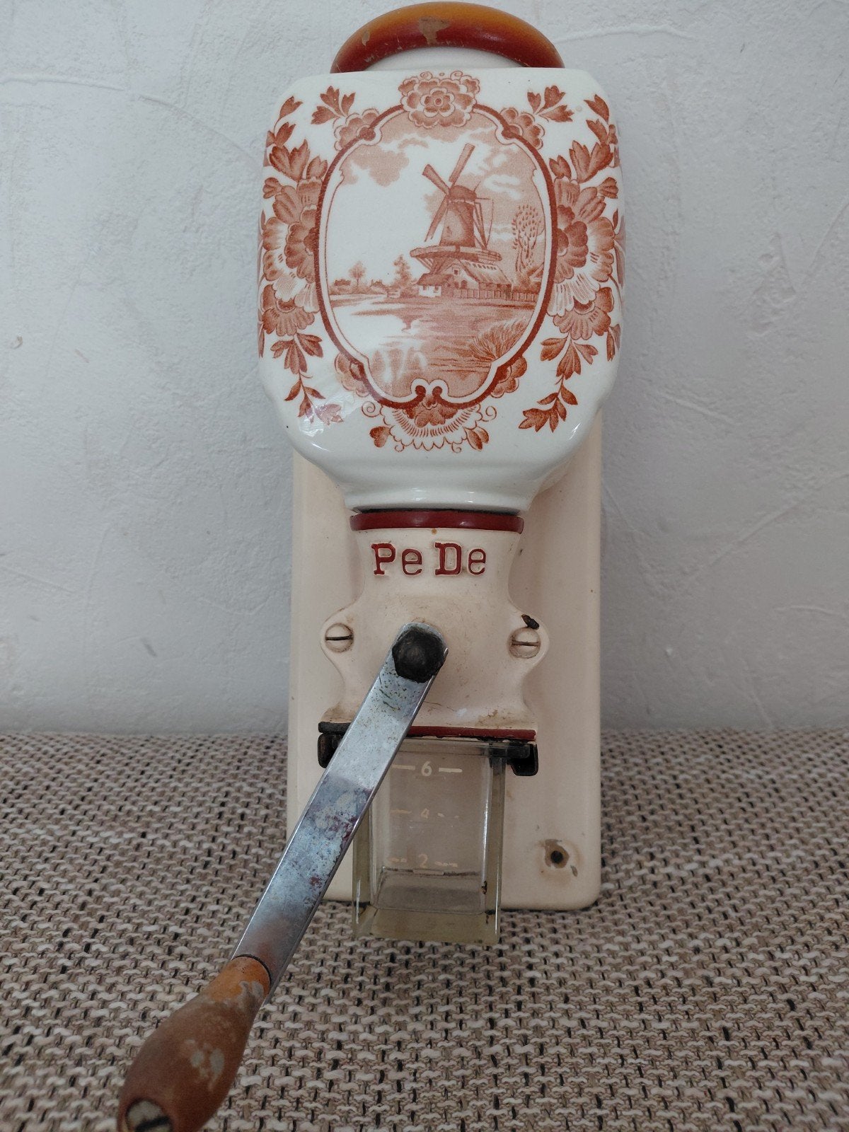Antieke Pe De Wandkoffiemolen met Molen Decor, Ophalen of Verzenden