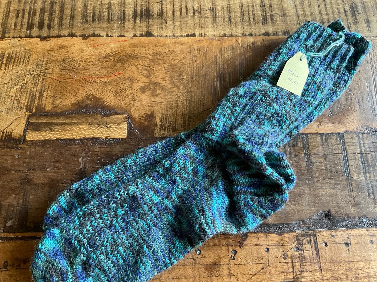 Handgebreide sokken door Oma, maat 42/43, blauw/groen, Sokken en Kniesokken, Blauw, Nieuw, Overige maten