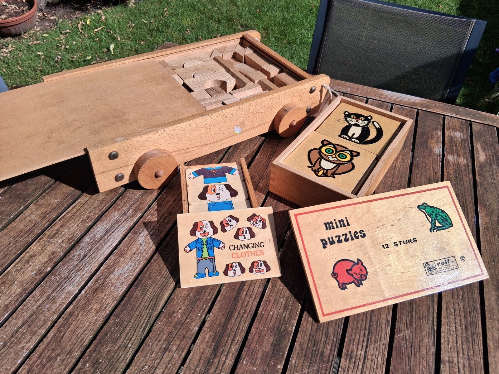 Blokkenkar en puzzels, Kinderen en Baby's, Speelgoed | Houten speelgoed, Ophalen