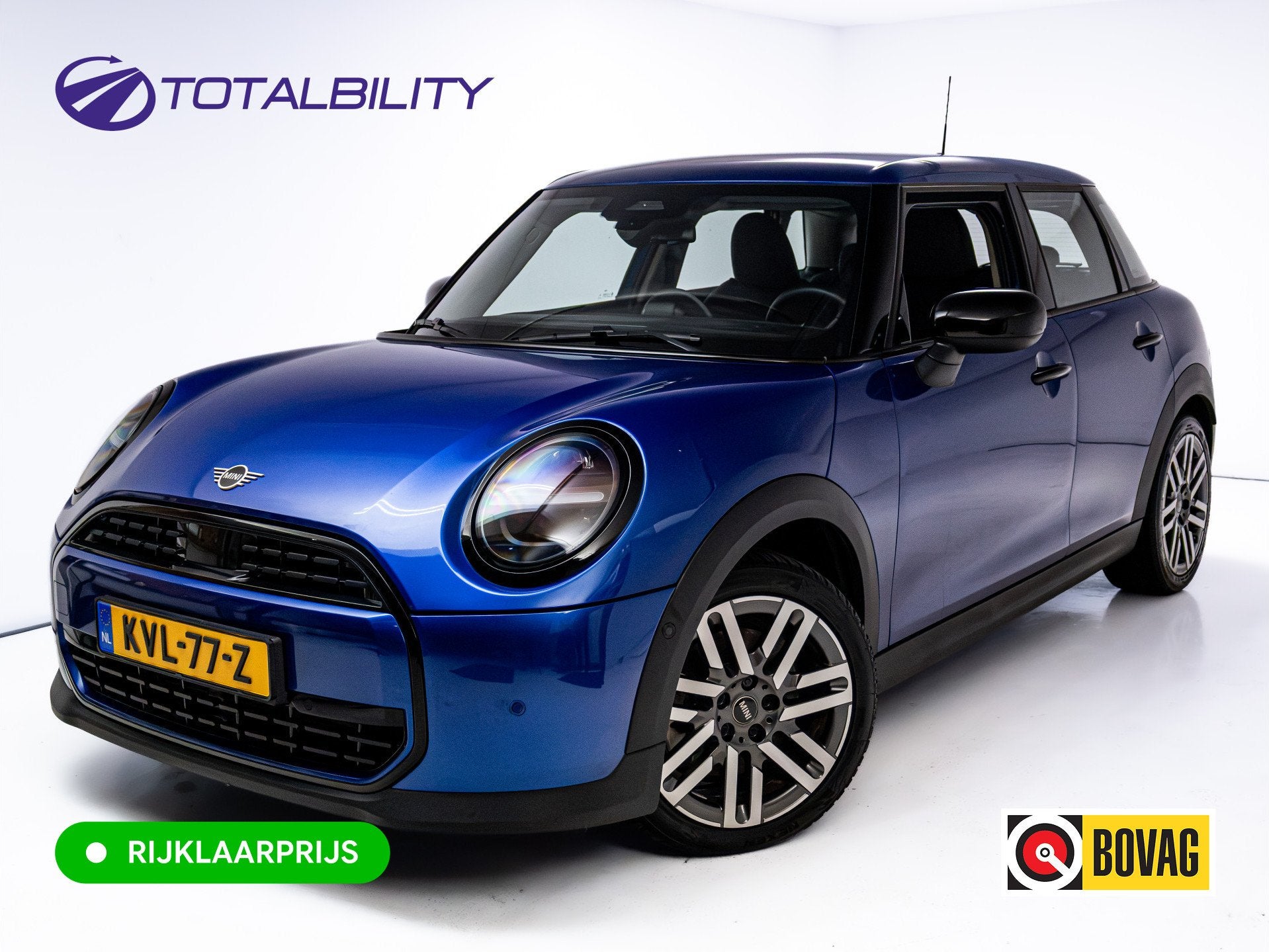 MINI 5-deurs 1.5 Cooper C Black 5 drs. | Stoel- & Stuurverw., Gebruikt, 156 pk, Blauw, Leder