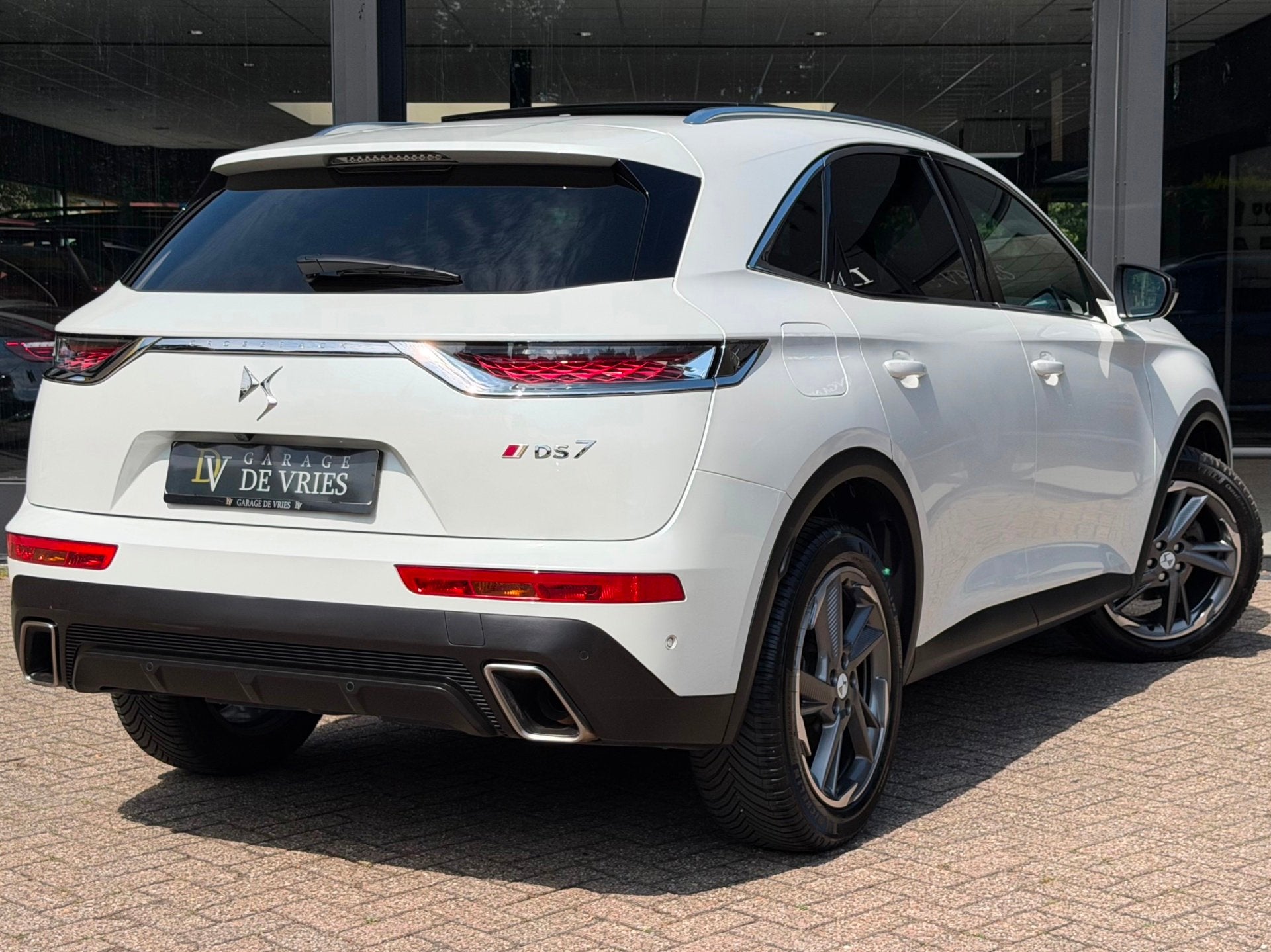 DS 7 Crossback 1.6 PureTech Performance Line ACC Panoramadak, Auto's, 15 km/l, 4 cilinders, Leder en Stof, Wit