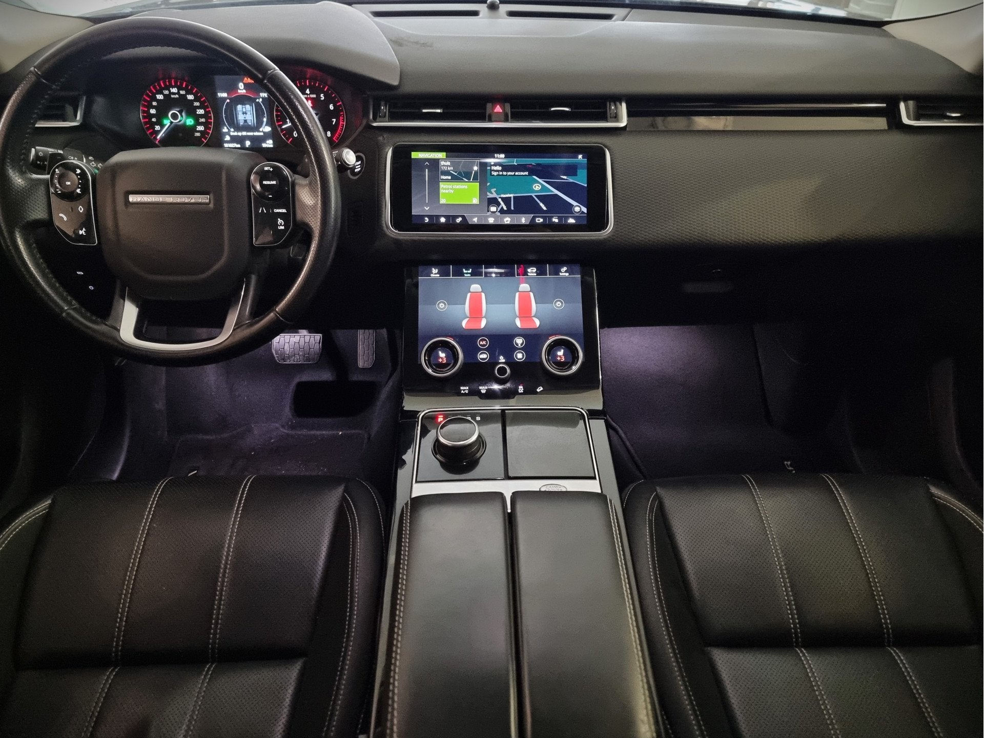 Land Rover Range Rover Velar 2.0 I4 Turbo AWD R-Dynamic | 10, Auto's, Dealer onderhouden, Gebruikt, 4 cilinders, 252 pk