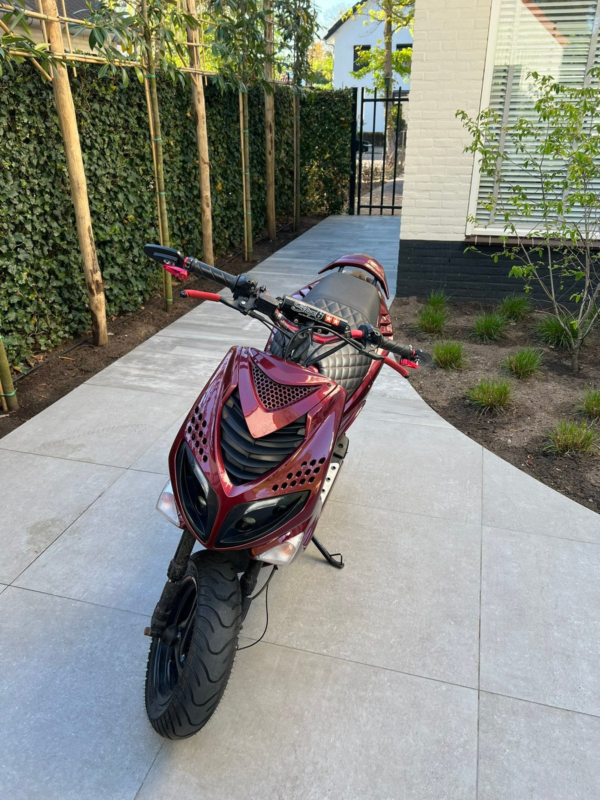 Peugeot speedfight 2 nieuwe kappen set professioneel gespote, Ophalen, Gebruikt, Speedfight, Benzine