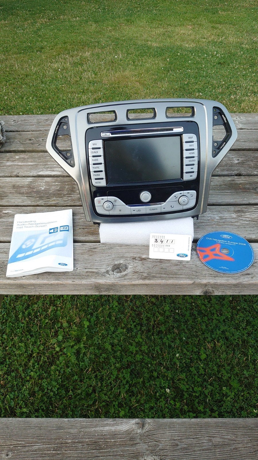 Ford Mondeo mk4 radio navigatie, Ophalen of Verzenden, Zo goed als nieuw