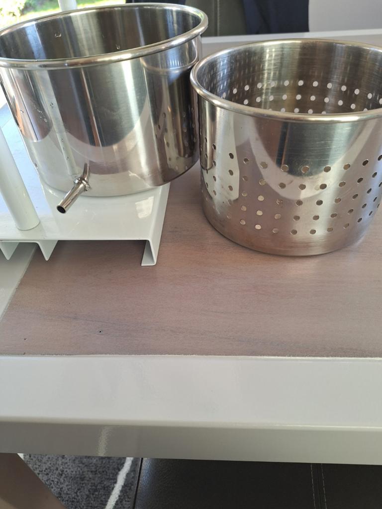 Roestvrijstalen fruitpers/sapcentrifuge, Ophalen, Zilver, Metaal, Overige merken