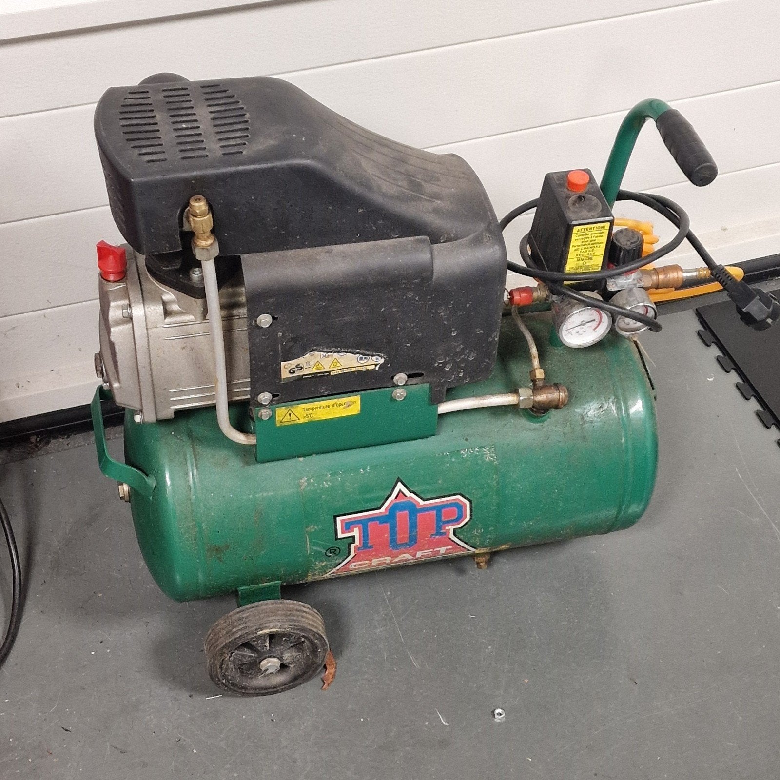TIP Compressor - Gebruikt maar functioneel, Ophalen, Gebruikt, 6 tot 10 bar, 25 tot 100 liter