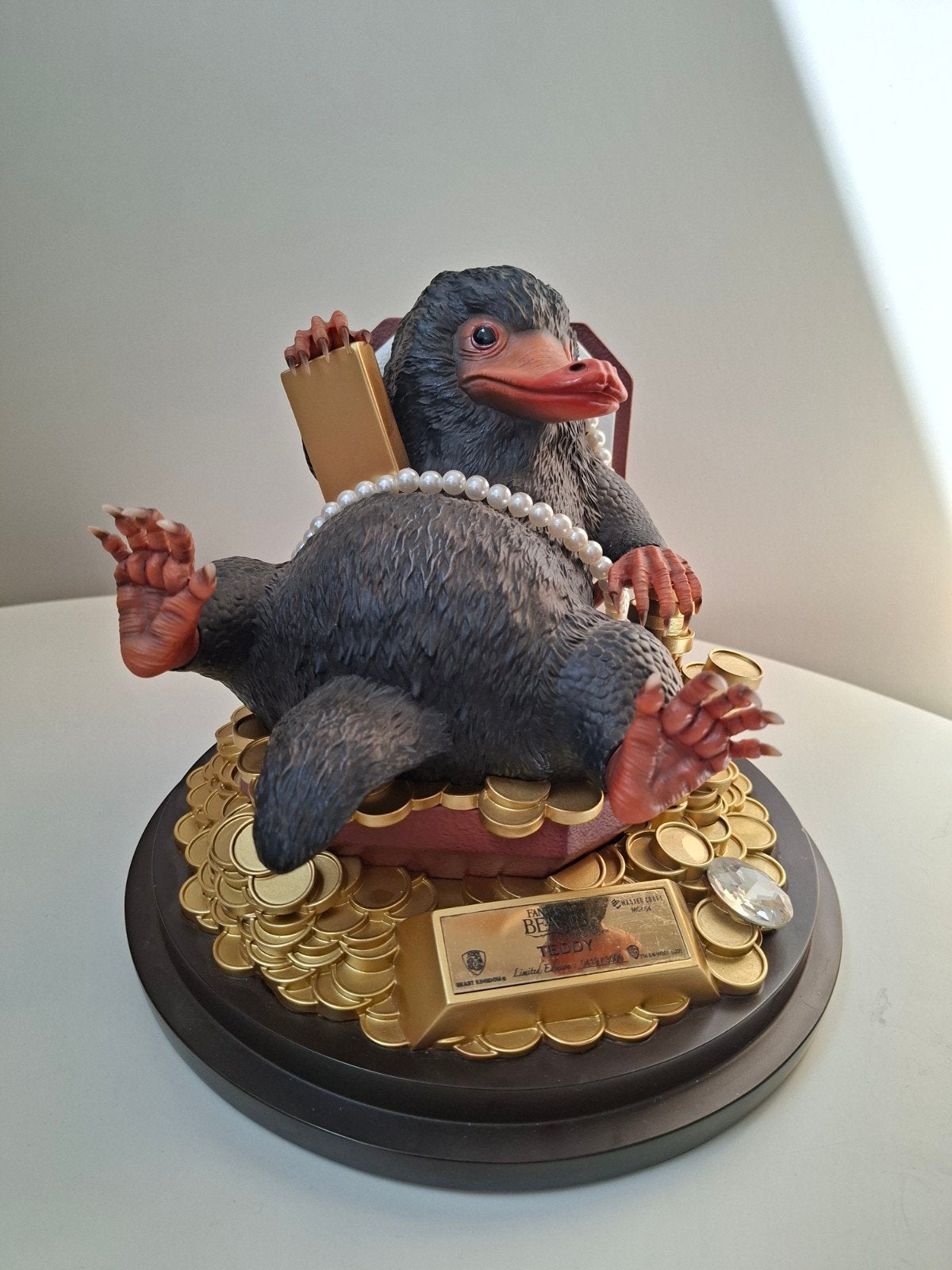 Warner Brothers Fantastic Beasts Master Craft Teddy Niffler, Ophalen of Verzenden, Zo goed als nieuw