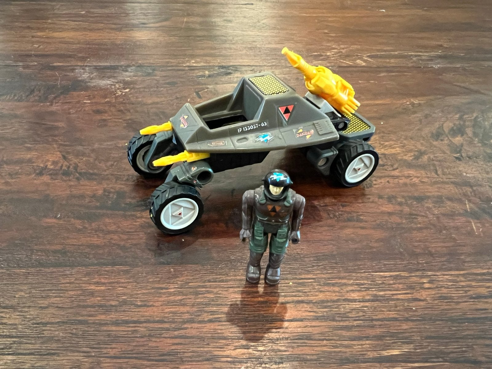 Starcom Shadow Invader met bestuurder - Vintage speelgoed, Kinderen en Baby's, Ophalen of Verzenden, Gebruikt